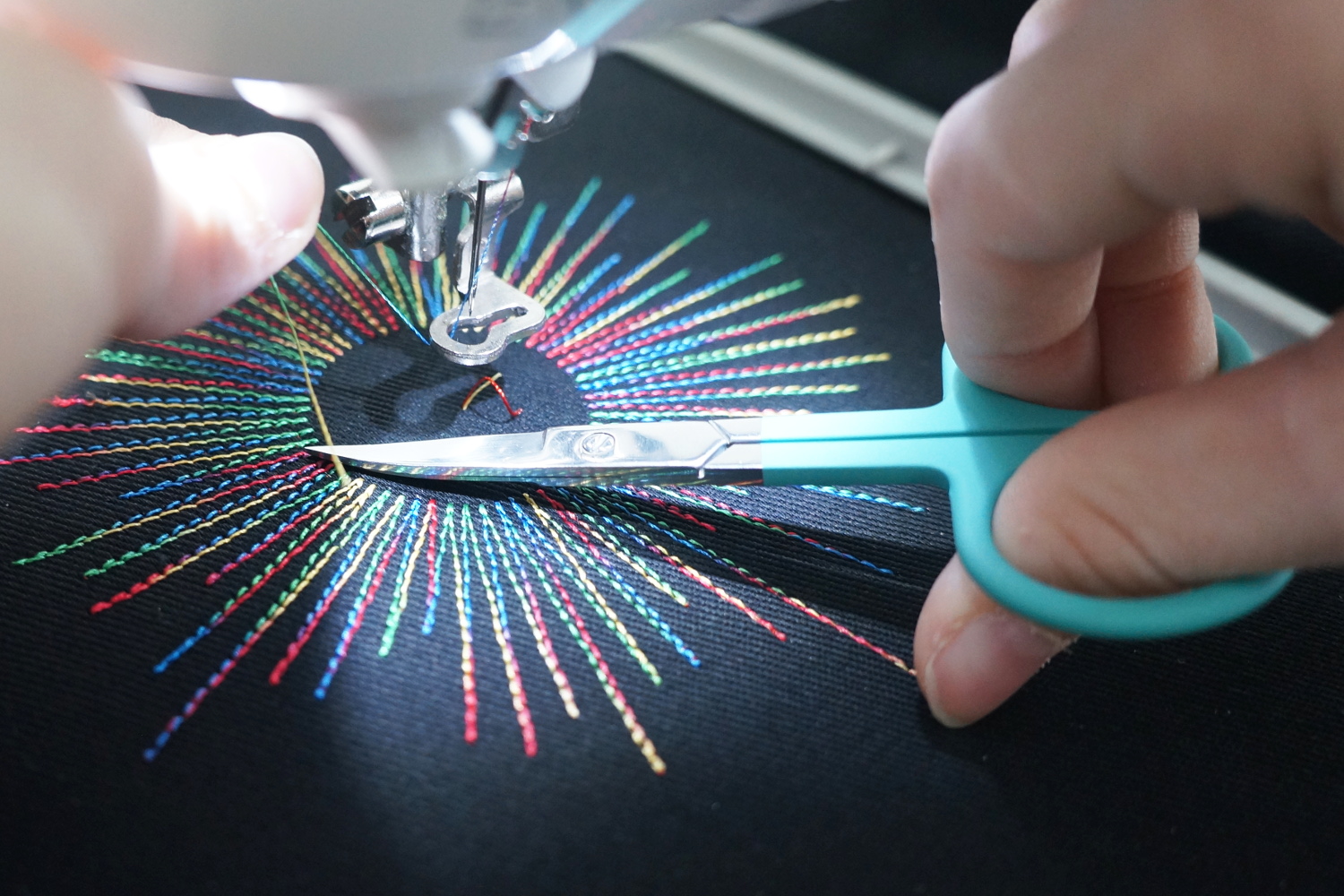A Fascinating Melting Pot: Embroidery Meets Technology With TurtleStitch